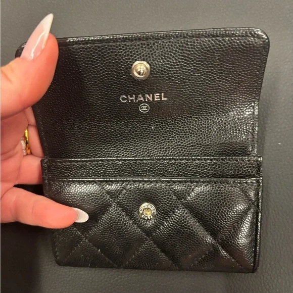 Chanel Quilted Caviar CC Flap Card Holder Black with Black Hardware - Picture 6 of 13